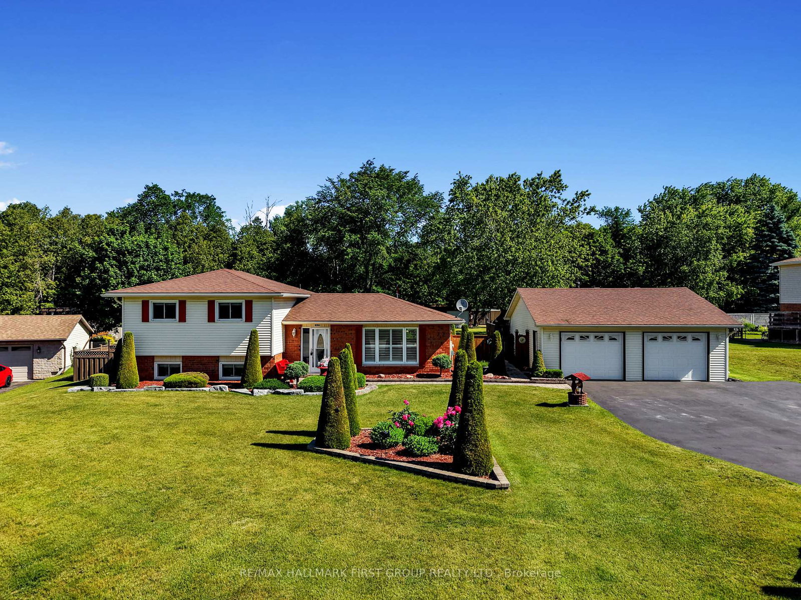 8266-albert-court-hamilton-township-ontario-x13473328