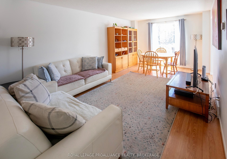 1258-brackenwood-crescent-kingston-ontario-x13473462