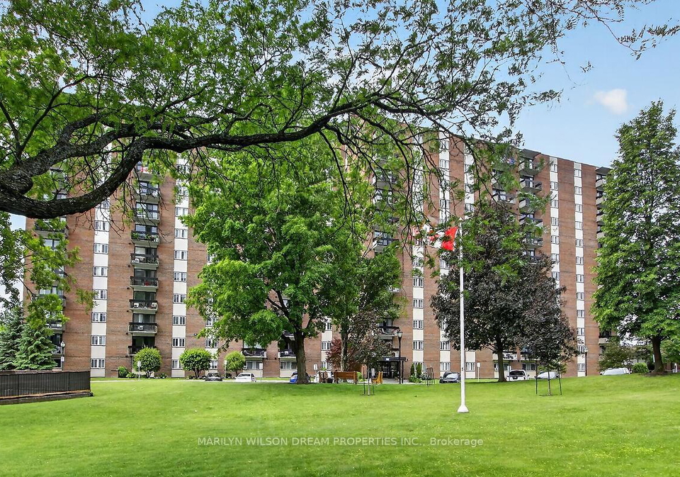 1505-baseline-road-ottawa-ontario-x13473510