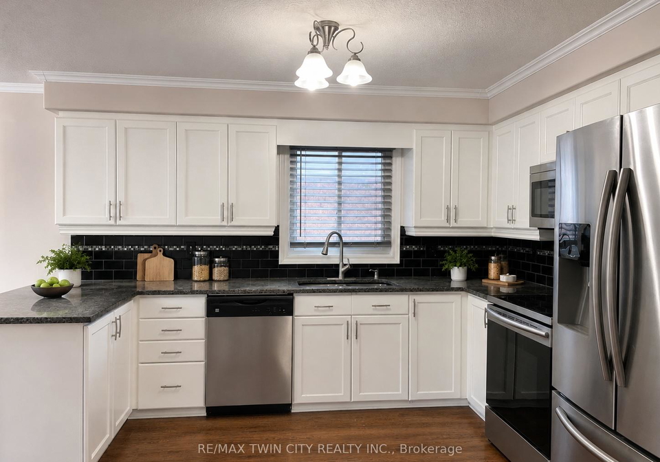 530-peach-blossom-court-kitchener-ontario-x13473620