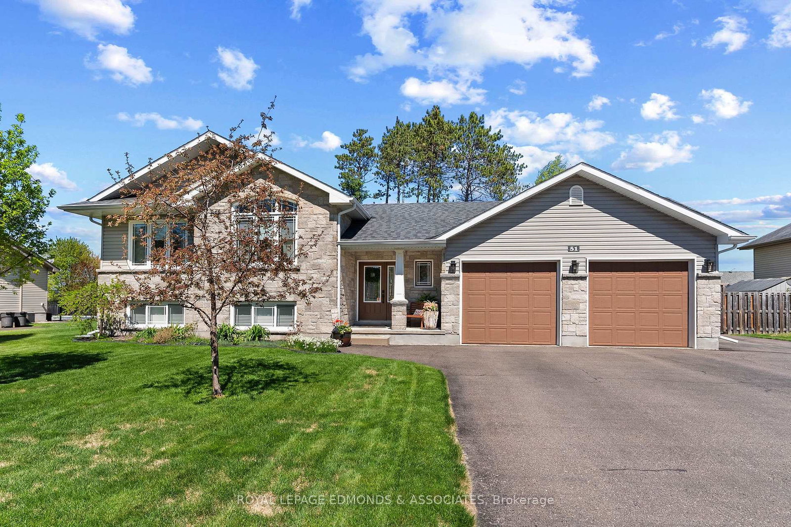 51-bedard-boulevard-petawawa-ontario-x13473640