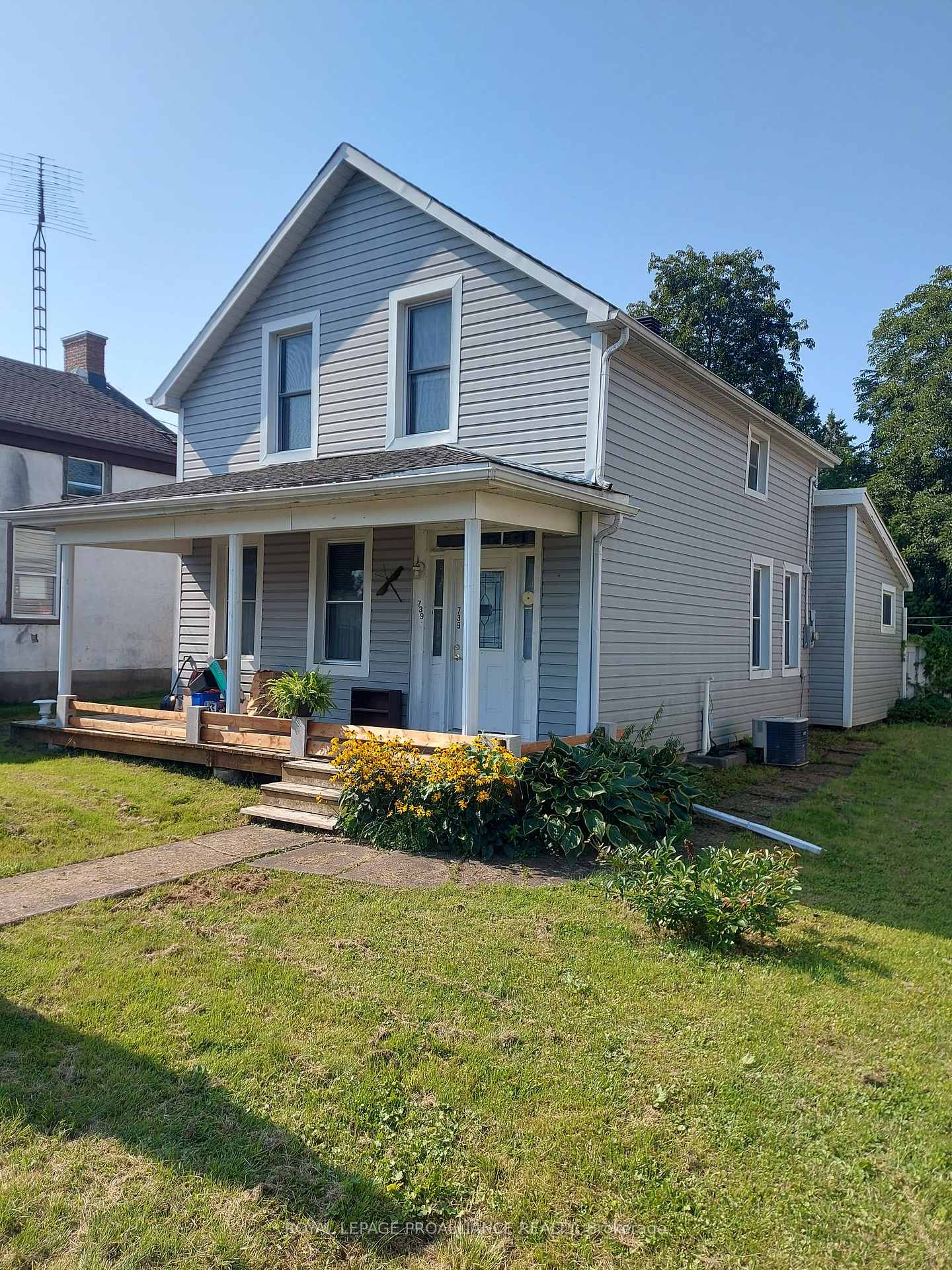 739-edward-street-prescott-ontario-x13473660