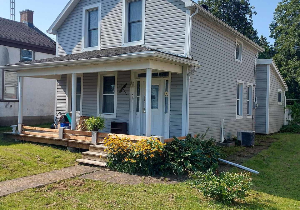 739-edward-street-prescott-ontario-x13473660