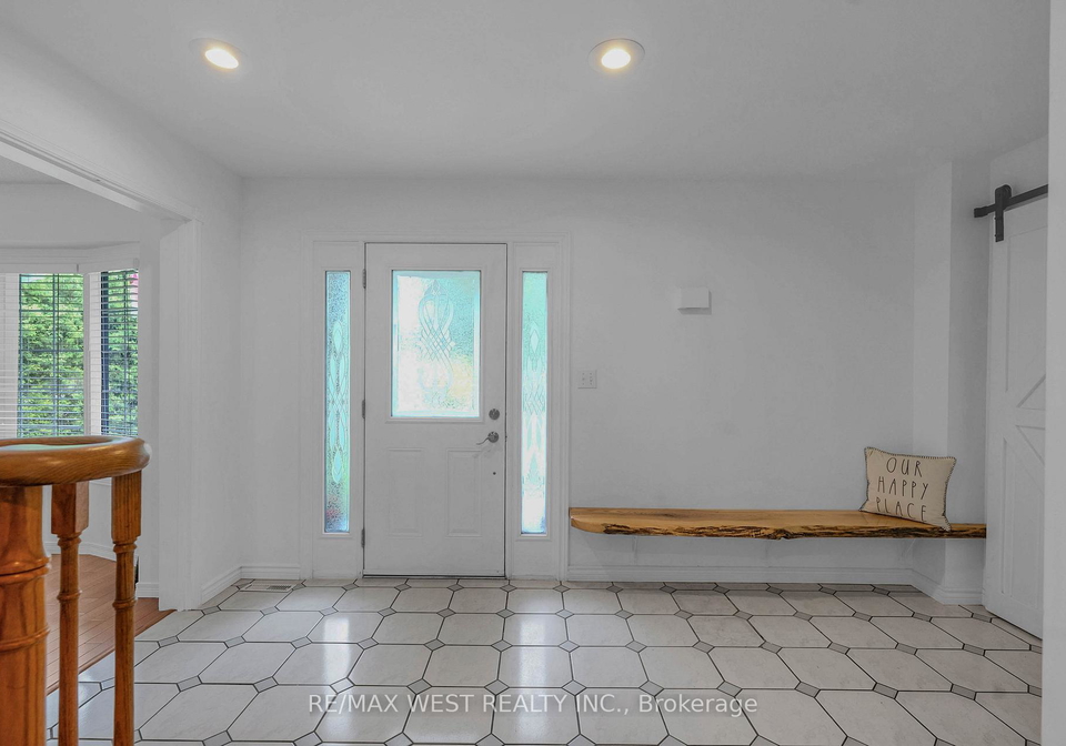 203-elizabeth-crescent-centre-wellington-ontario-x13473736