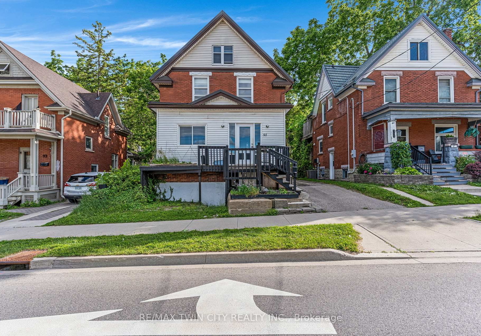 91-charles-street-e-kitchener-ontario-x13473740