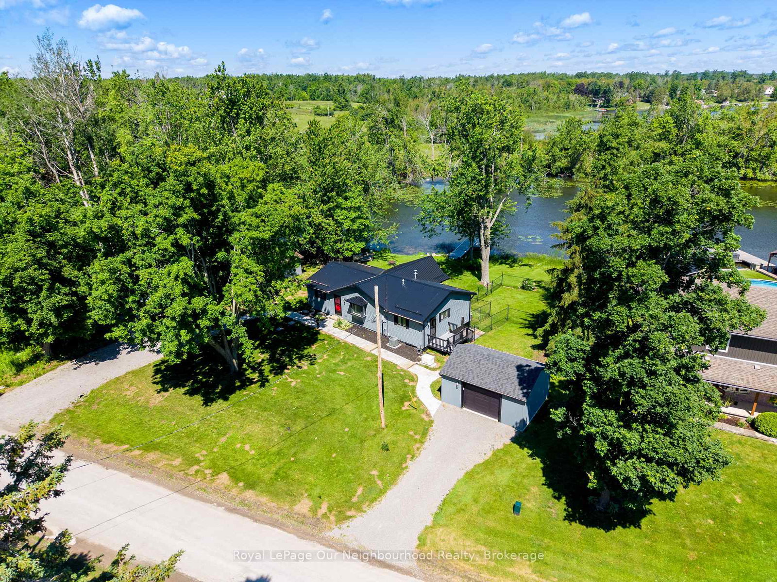 1194-nuforest-drive-selwyn-ontario-x13473822