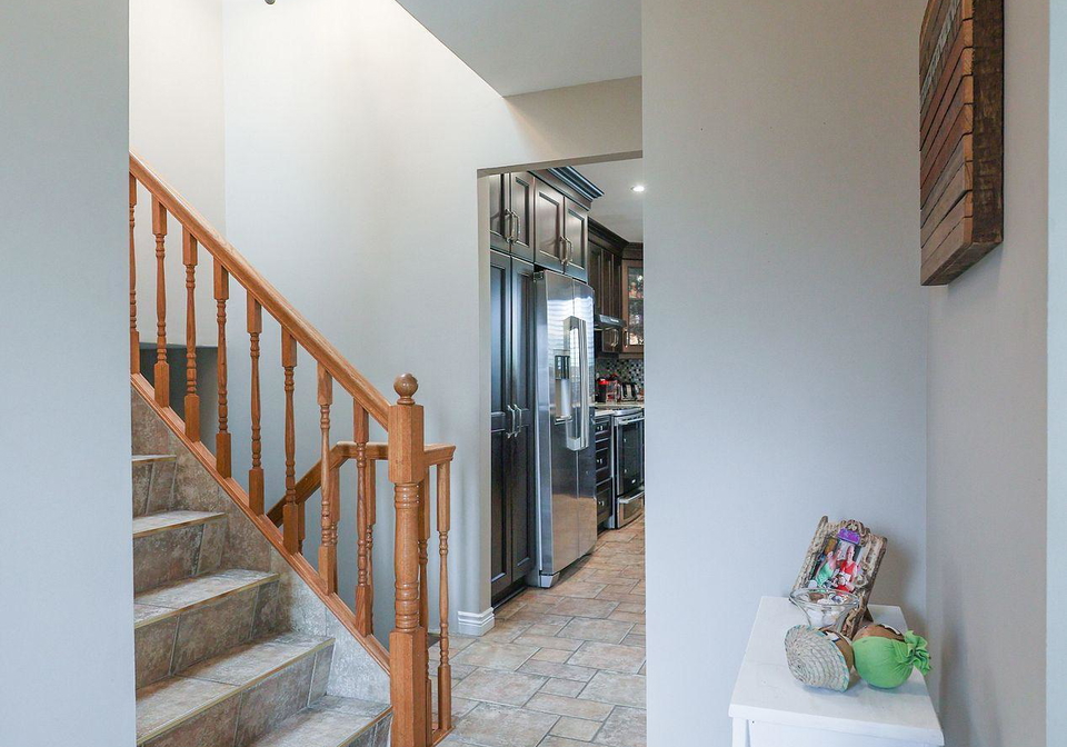 8238-lexington-court-niagara-falls-ontario-x13473858