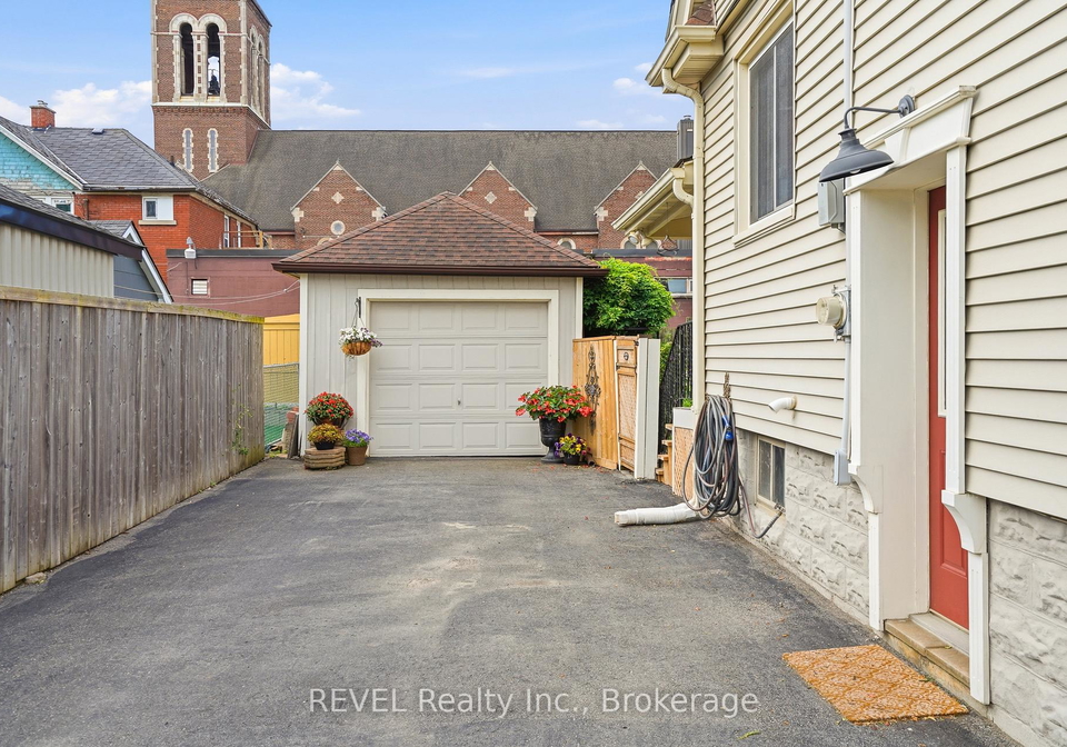 99-young-street-welland-ontario-x13473882