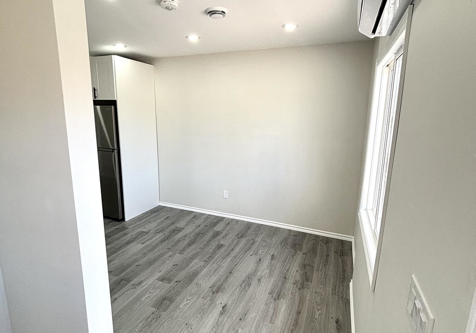 102-wellington-street-welland-ontario-x13473906