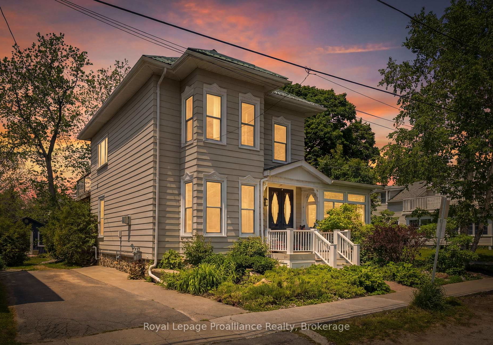 22-west-street-prince-edward-county-ontario-x13474462