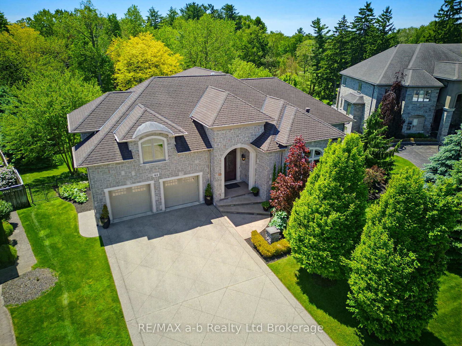 44-yeager-avenue-norfolk-ontario-x13474464