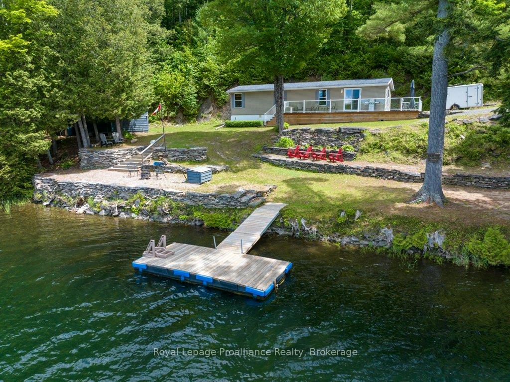 1047a-little-miss-lane-frontenac-ontario-x13474602