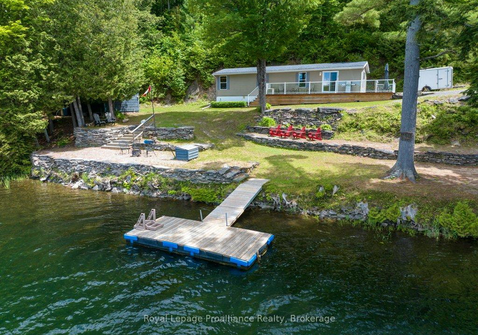 1047a-little-miss-lane-frontenac-ontario-x13474602