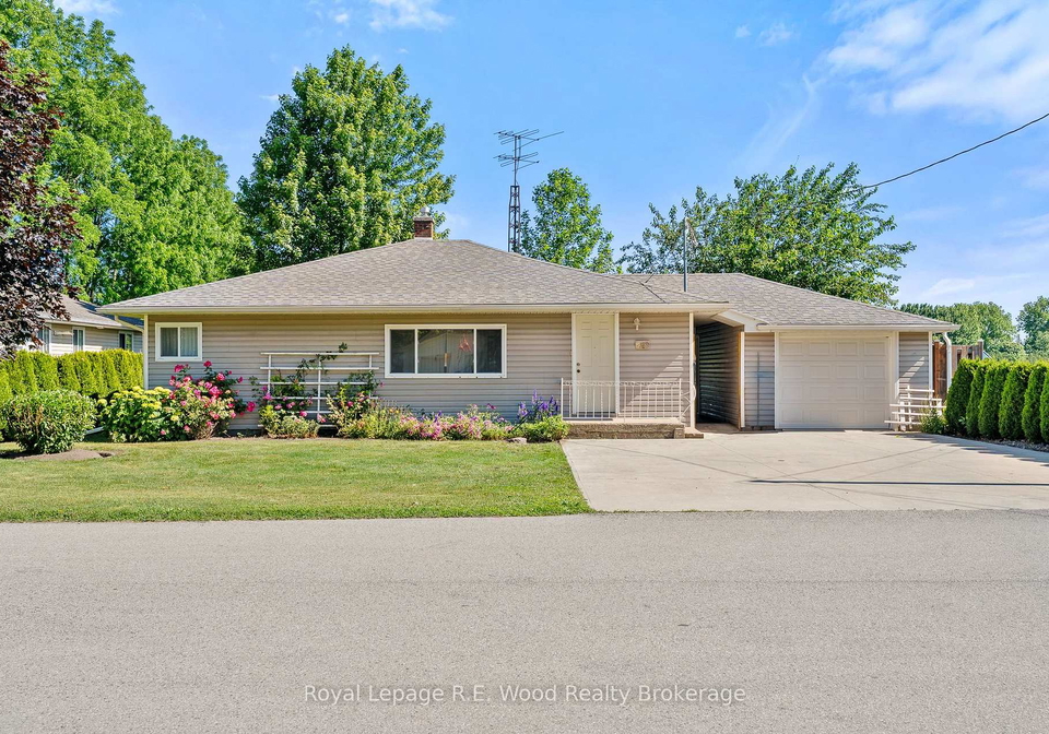 286-walnut-street-chatham-kent-ontario-x13474680