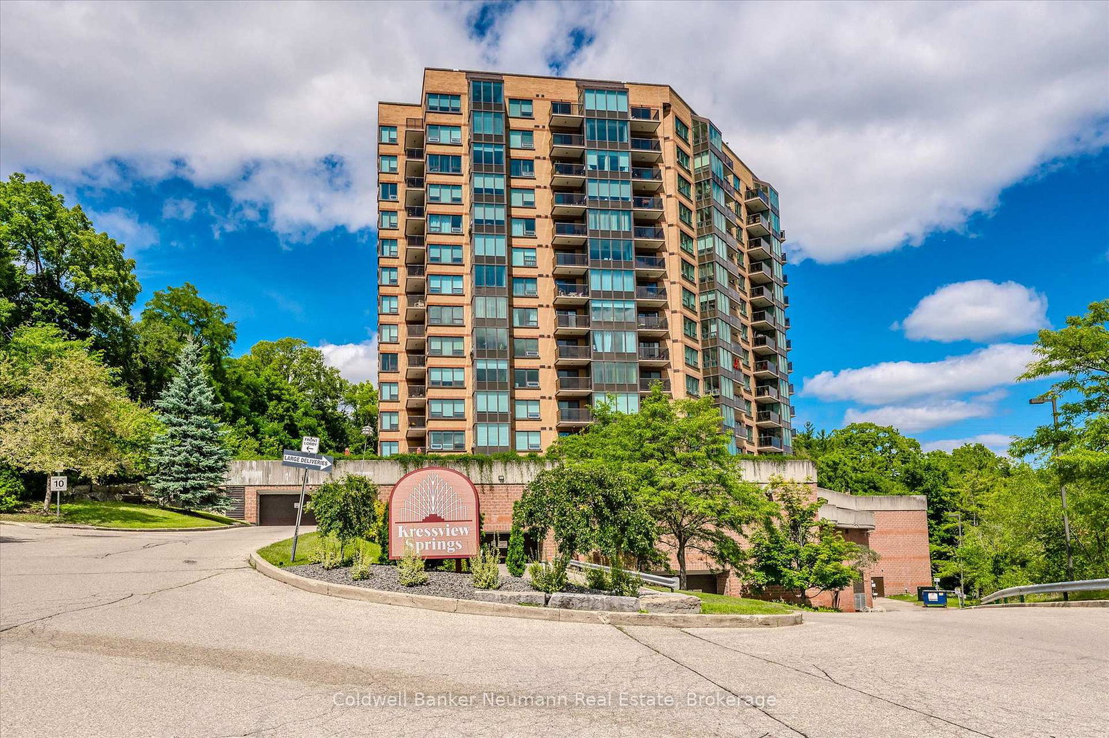 237-king-street-w-cambridge-ontario-x13474798