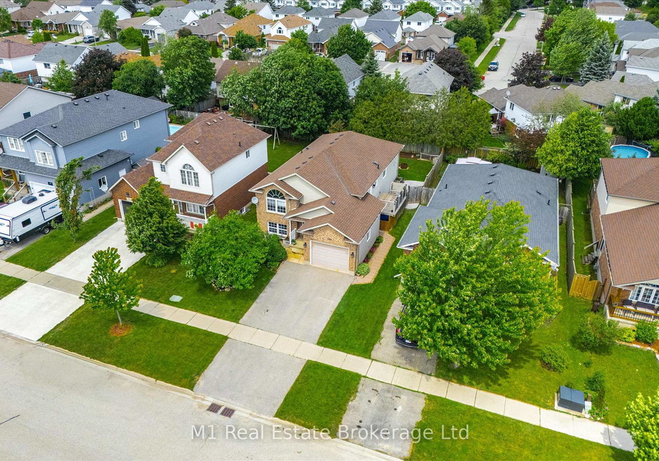 584-mctavish-street-centre-wellington-ontario-x13474872