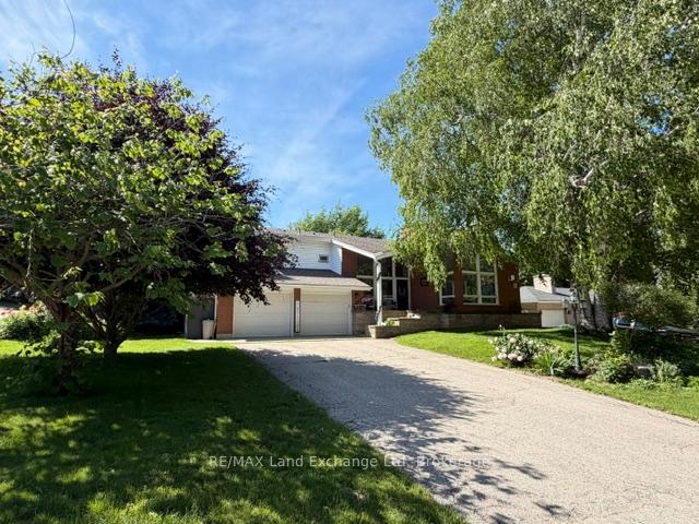 320-summit-drive-north-huron-ontario-x13474882