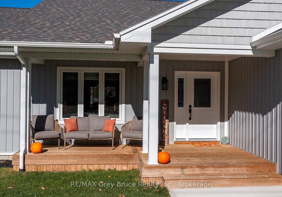 611-sixth-street-n-south-bruce-peninsula-ontario-x13474898