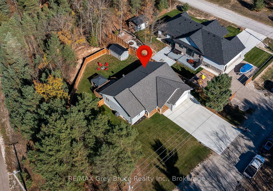 611-sixth-street-n-south-bruce-peninsula-ontario-x13474898