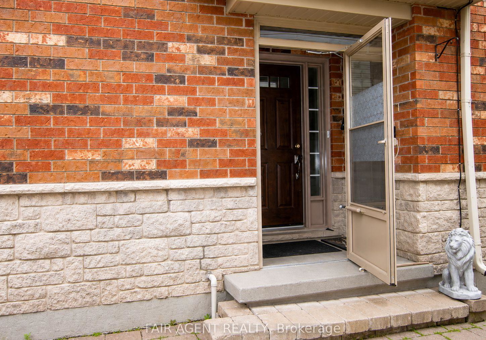 28-elderberry-avenue-grimsby-ontario-x13474918