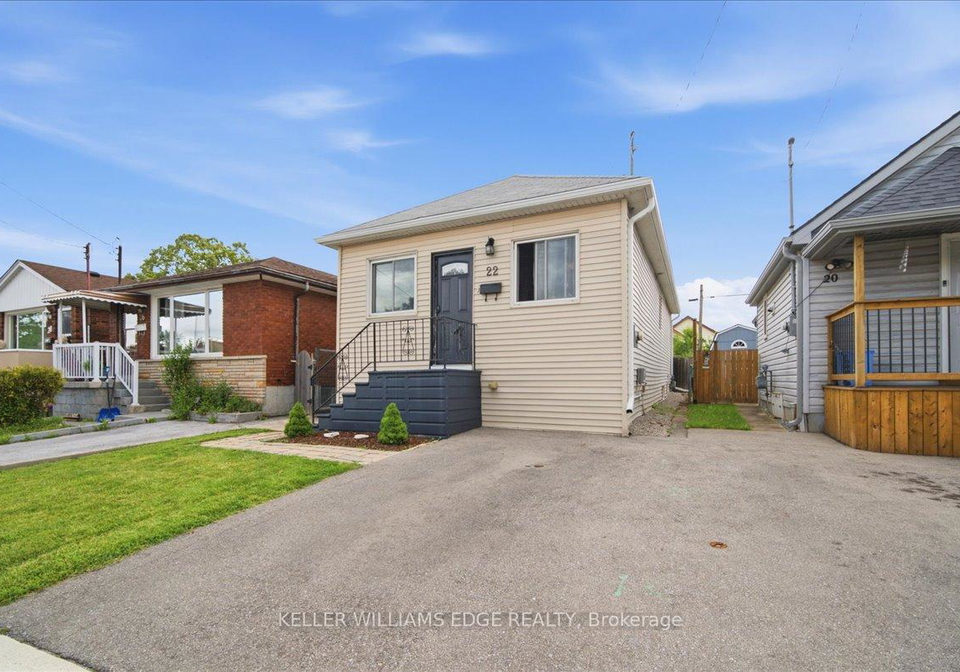 22-delena-avenue-n-hamilton-ontario-x13474944