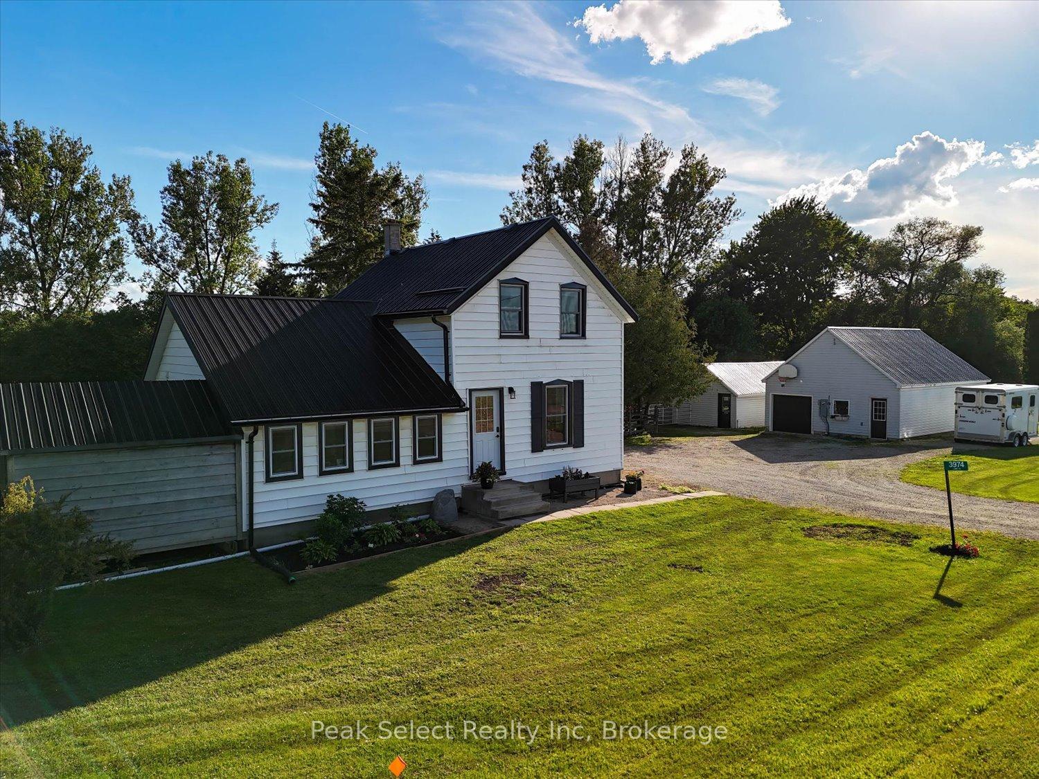3974-15-line-perth-south-ontario-x13474966
