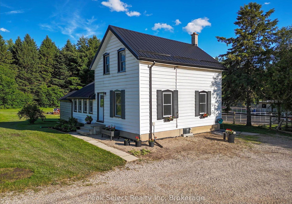 3974-15-line-perth-south-ontario-x13474966
