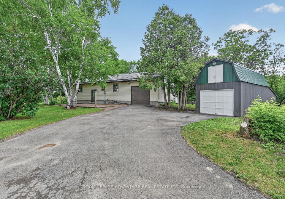 83-broadview-avenue-w-rideau-lakes-ontario-x13475012