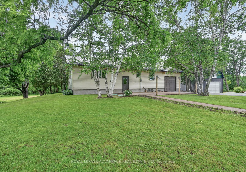 83-broadview-avenue-w-rideau-lakes-ontario-x13475012