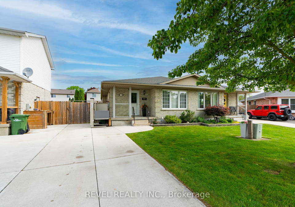 25-rodney-crescent-st-thomas-ontario-x13475078