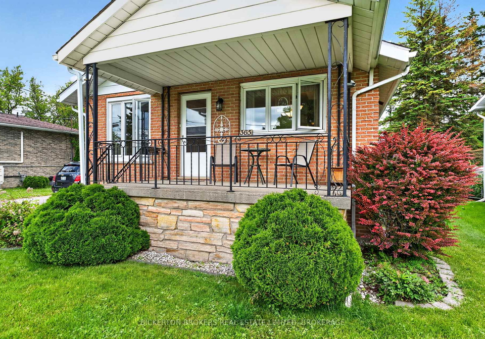 365-oak-street-gananoque-ontario-x13475278