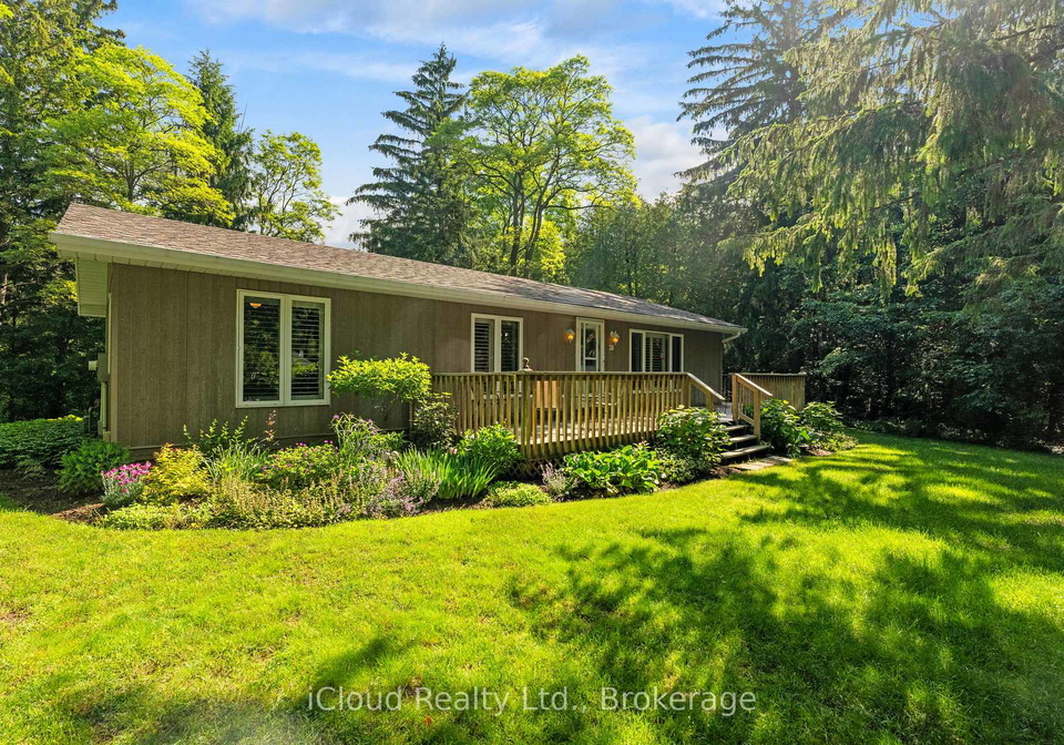 20-mactavesh-crescent-bluewater-ontario-x13475338