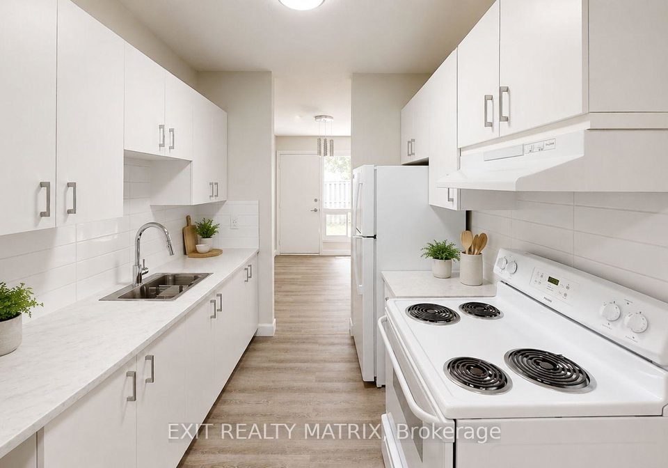 408-miranda-private-ottawa-ontario-x13475356