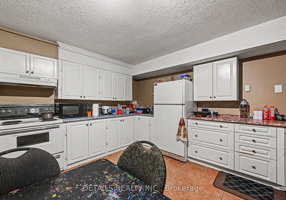 816-willow-avenue-ottawa-ontario-x13475478