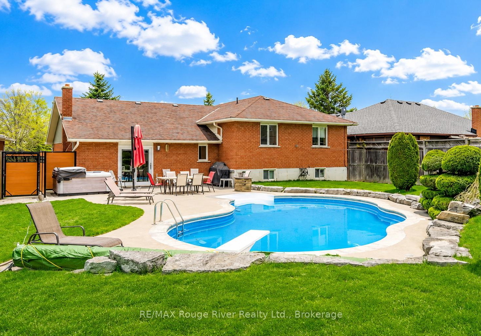 2993-jennifer-drive-peterborough-ontario-x13475482