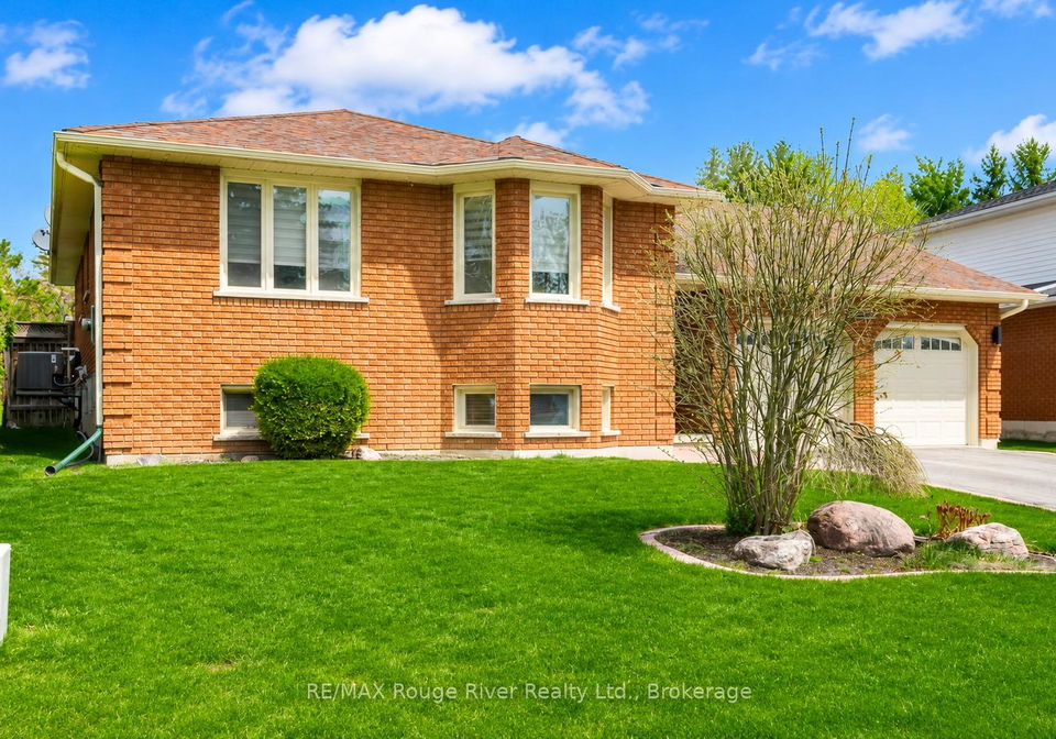 2993-jennifer-drive-peterborough-ontario-x13475482
