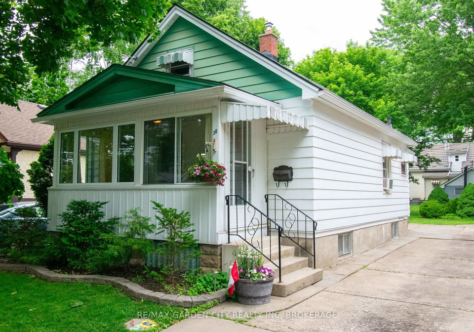 38-mildred-avenue-st-catharines-ontario-x13475530