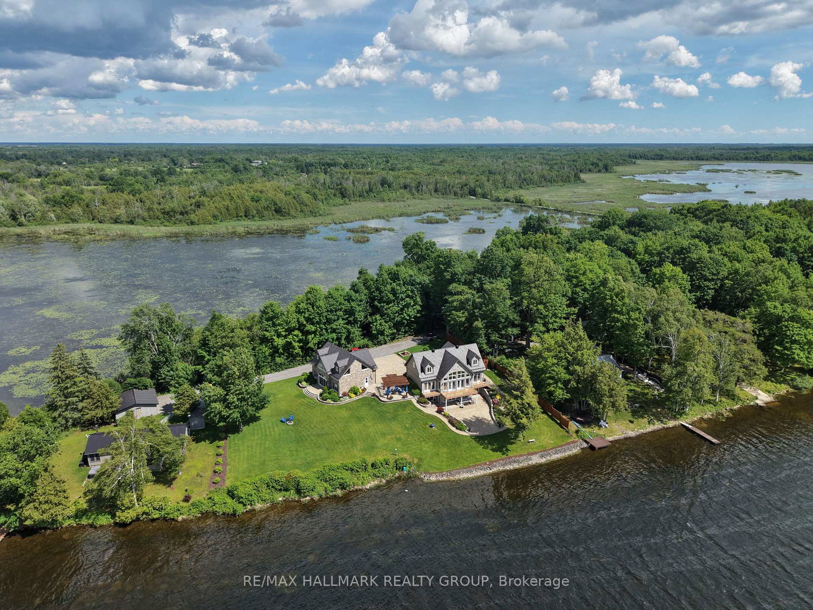 6-r1-road-rideau-lakes-ontario-x13475654