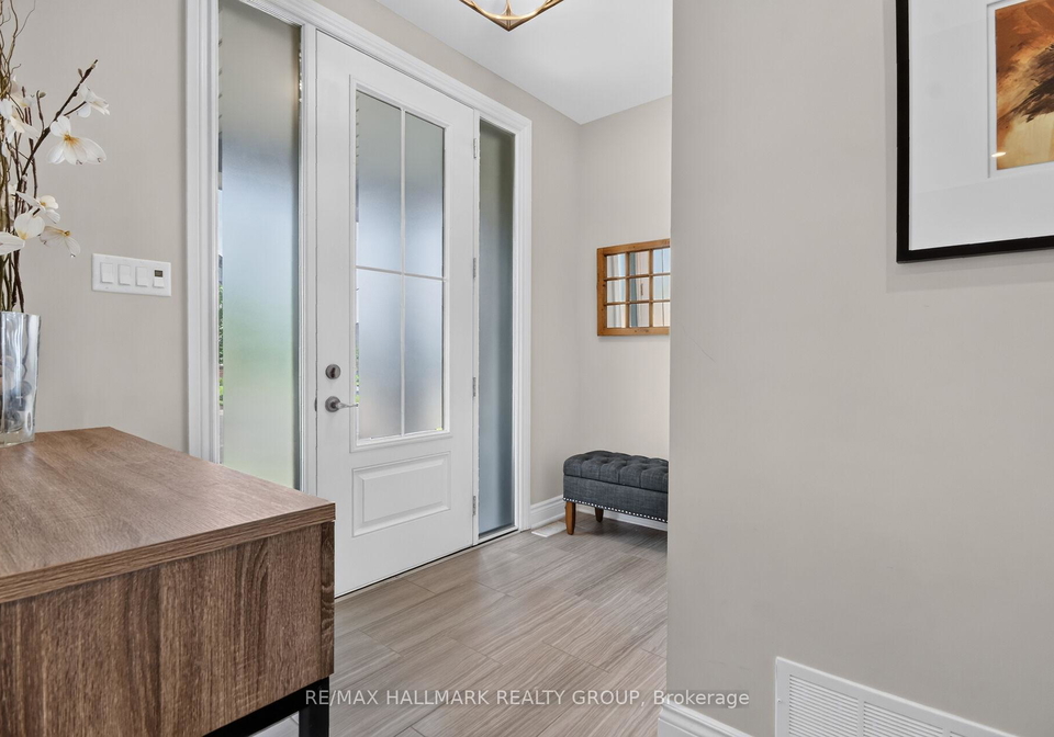 569-chriscraft-way-ottawa-ontario-x13475738