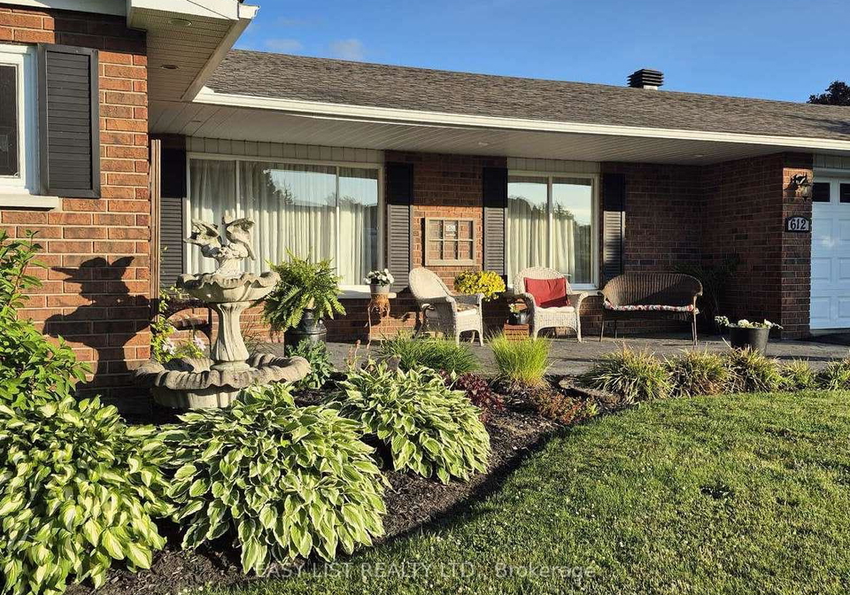 612-virginia-street-south-stormont-ontario-x13475760
