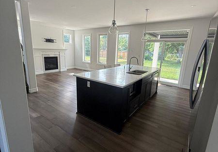 53-redwood-drive-kingsville-ontario-x13475790