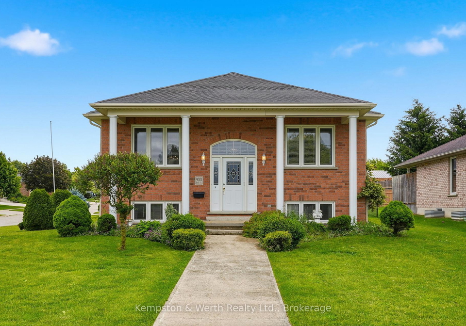 900-boyd-avenue-north-perth-ontario-x13475834