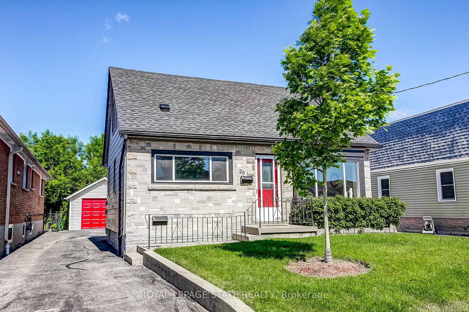 28-delena-avenue-s-hamilton-ontario-x13475958