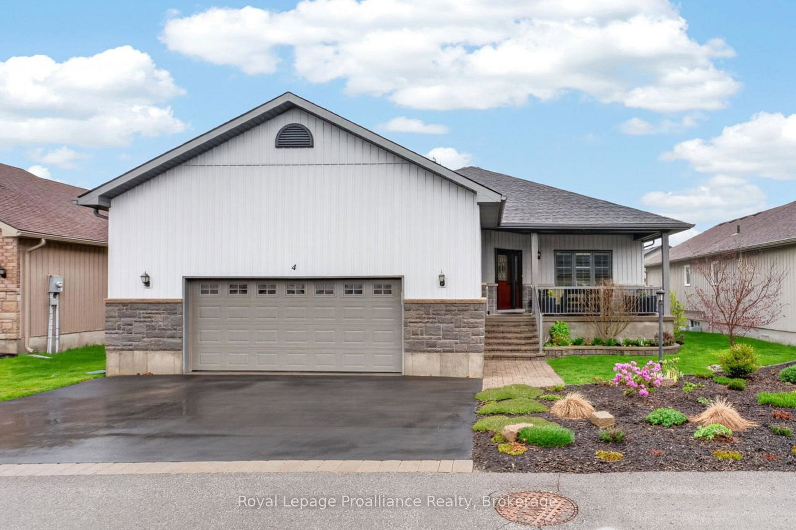 4-merrill-drive-prince-edward-county-ontario-x13476018