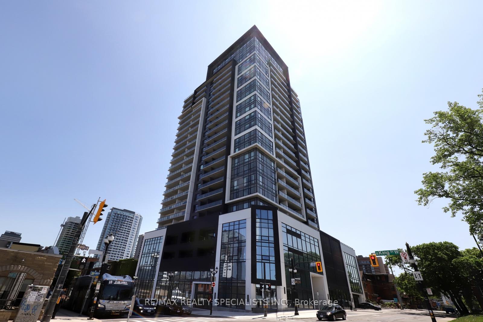 15-queen-street-s-hamilton-ontario-x13476070