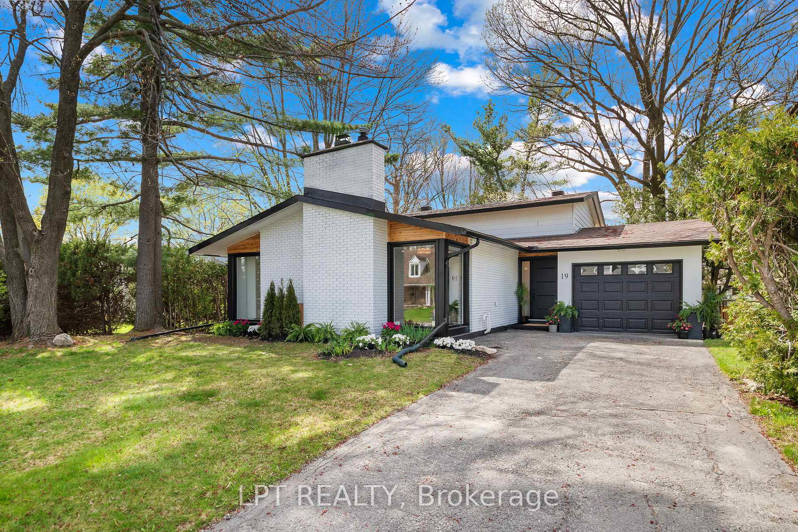 19-moorcroft-road-ottawa-ontario-x13476250