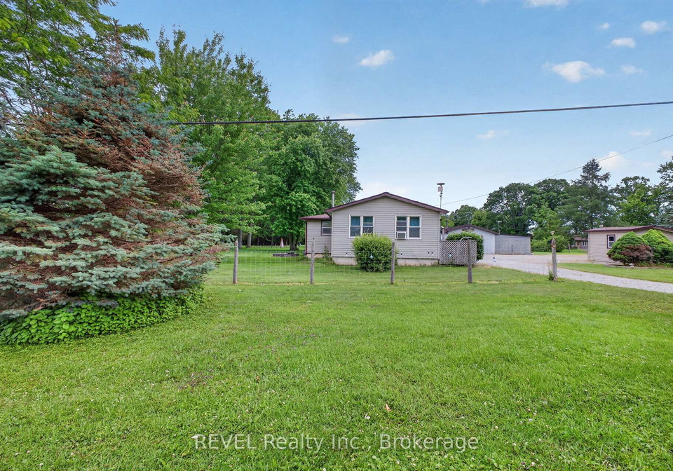 43956-hwy-3-wainfleet-ontario-x13476442