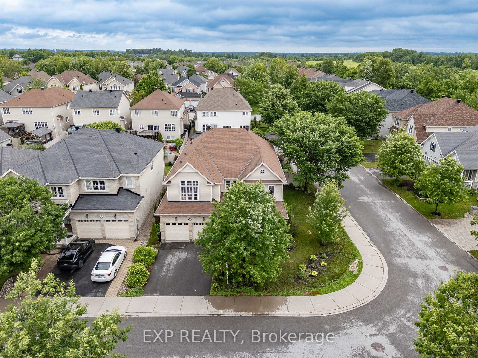 167-chenoa-way-ottawa-ontario-x13476458