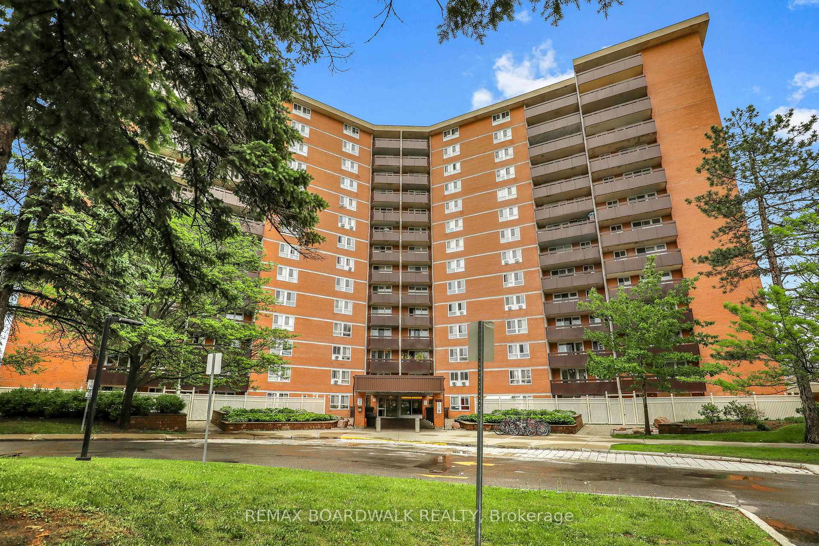 2020-jasmine-crescent-ottawa-ontario-x13476464