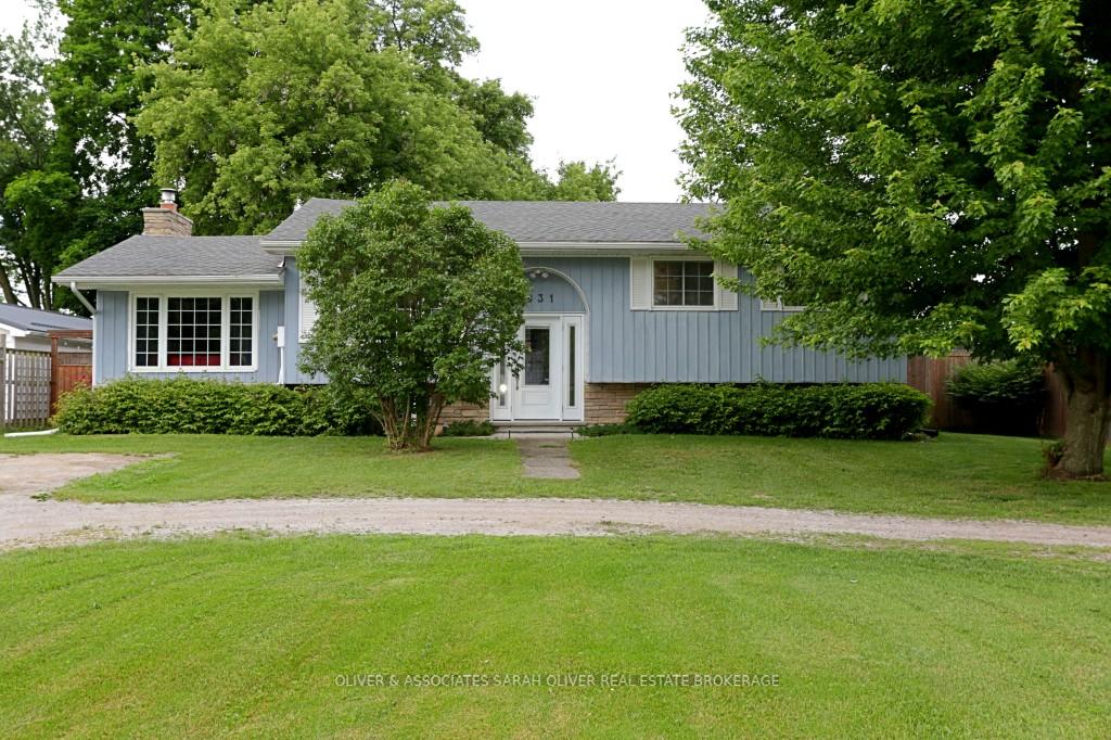 9931-prince-phillip-street-lambton-shores-ontario-x13476476